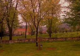 Uno scorcio del parco di Villa Ferrero con il Giardino dei sensi